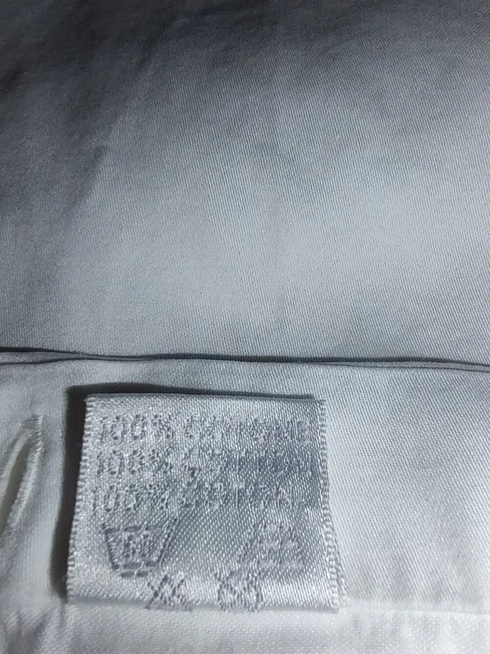 DEA PAIR QUEEN SHAMS SUSY LACE AND LOVE KNOTS IVORY EGYPTIAN COTTON SATEEN ITALY